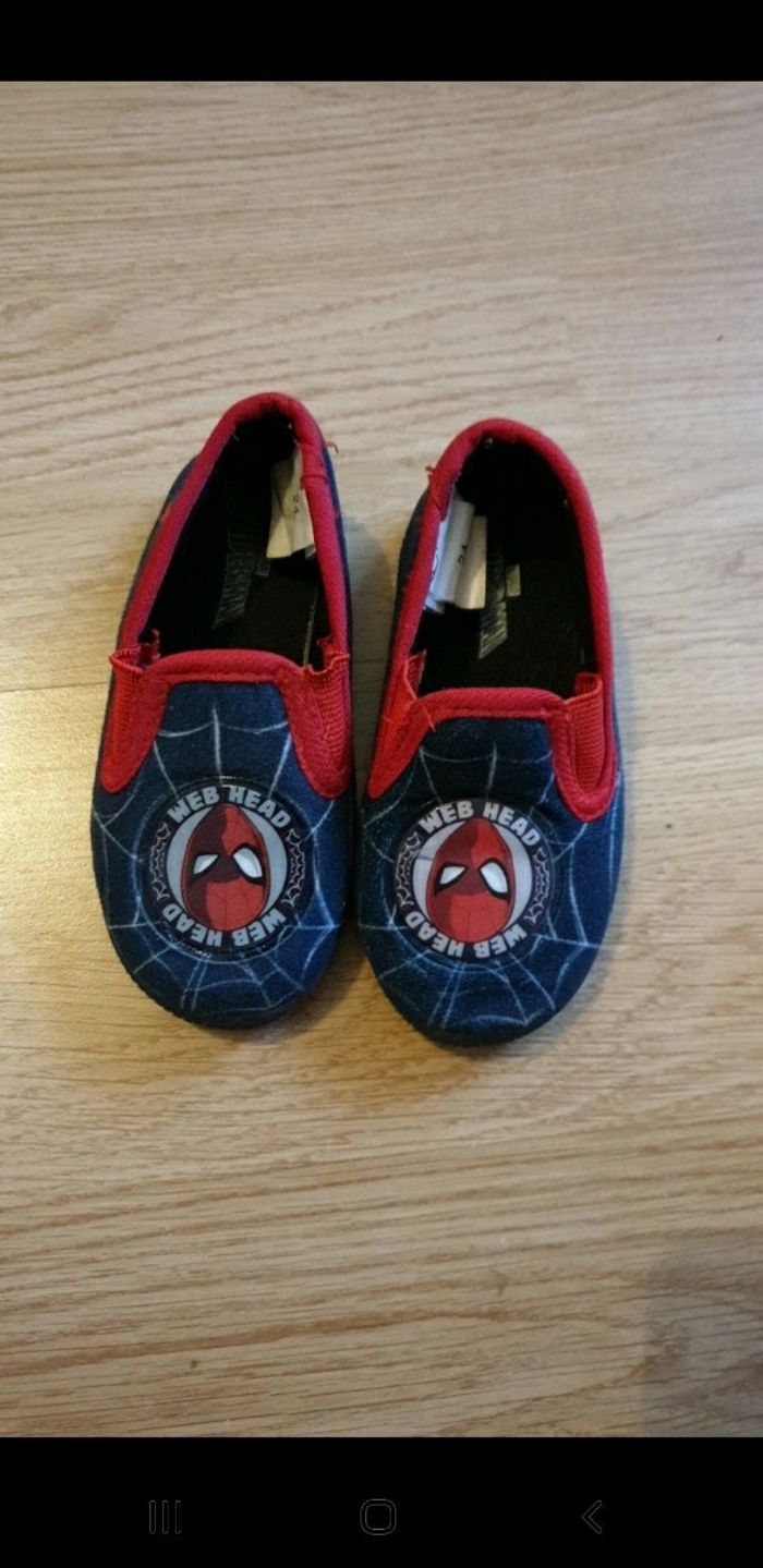 Pantoufle spideman