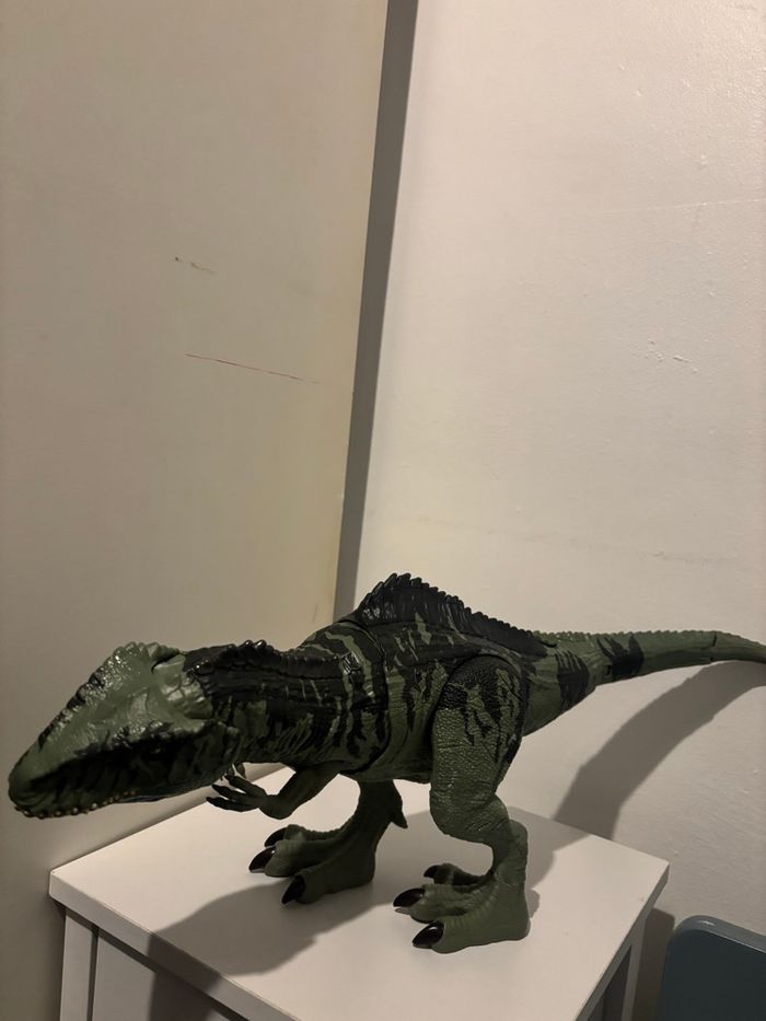 Dinosaure Giganotosaurus jurassic world - photo numéro 4
