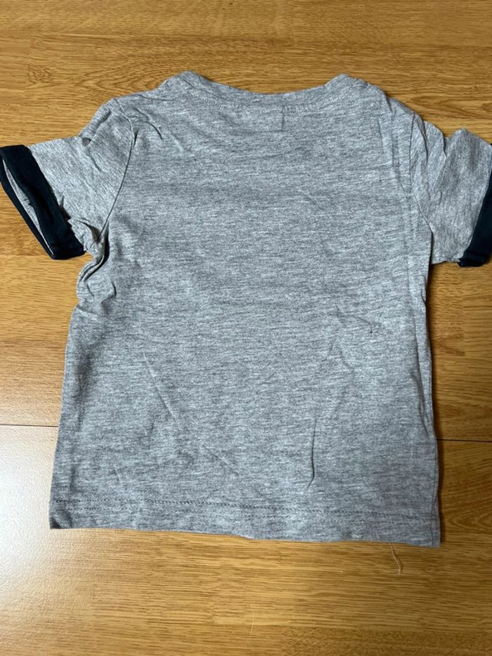 T-shirt 2 ans - photo numéro 3