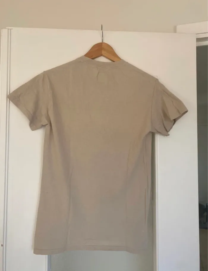 T-shirt beige Missy Empire - photo numéro 2