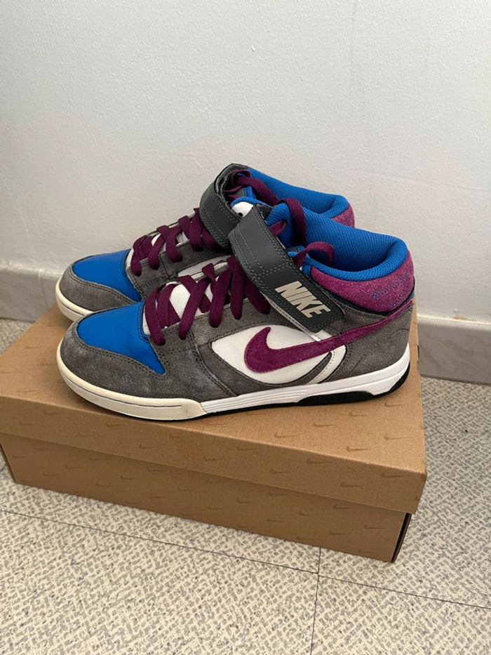 Baskets Nike Pour Femme Taille (39) - photo numéro 3