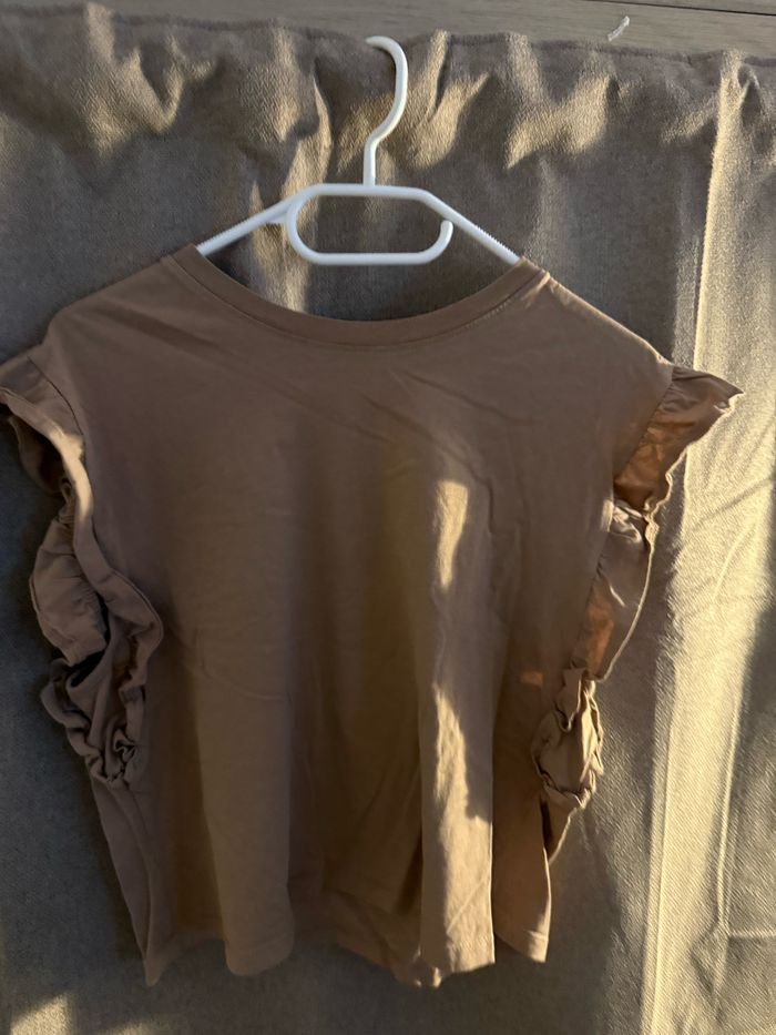 Different t-shirt - photo numéro 3