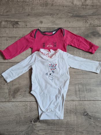 2 boddies obaibi 3 mois