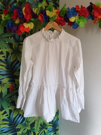 Blouse type péplum