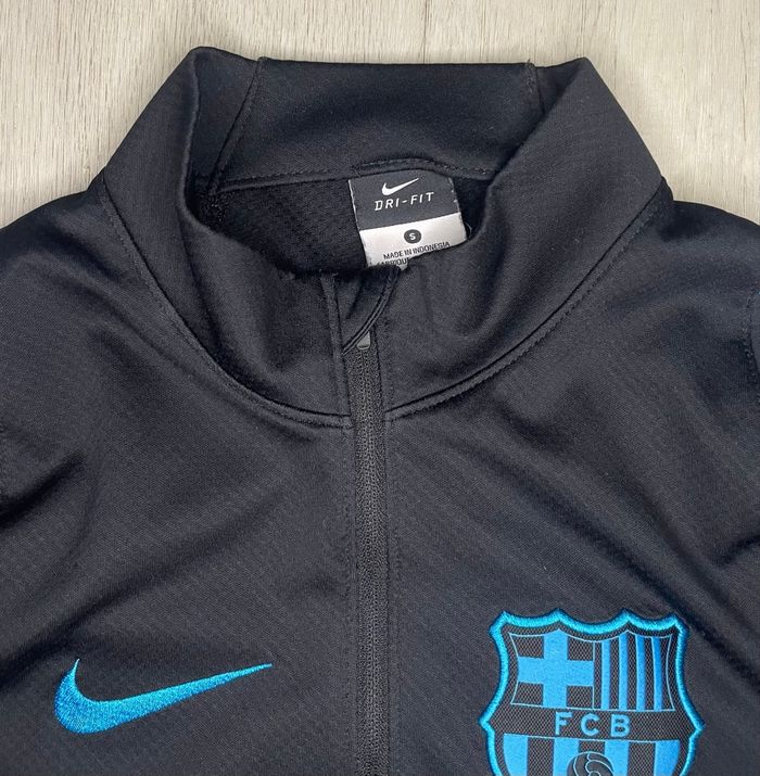 Sweat Nike FC Barcelone – Taille S – Très bon état - photo numéro 7