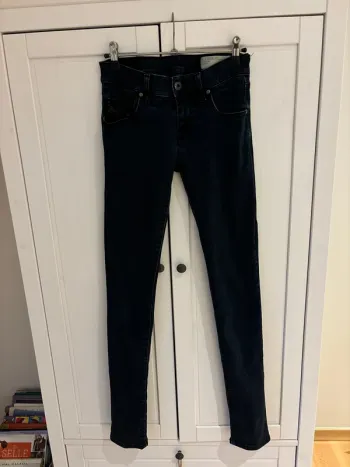 Jean Grupee W25L32 DIESEL