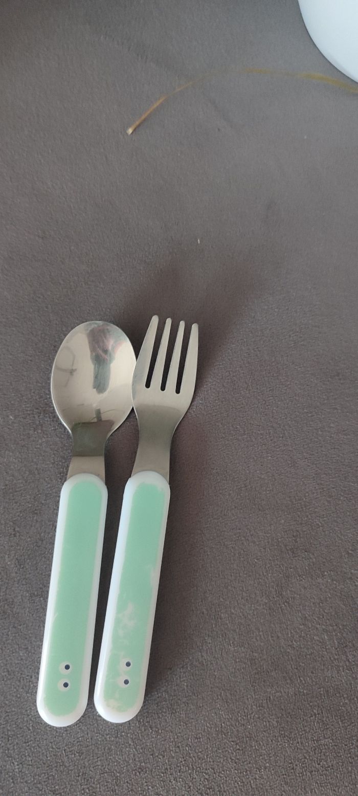 Lot de 2 couverts bébé + 2 offerts - photo numéro 3