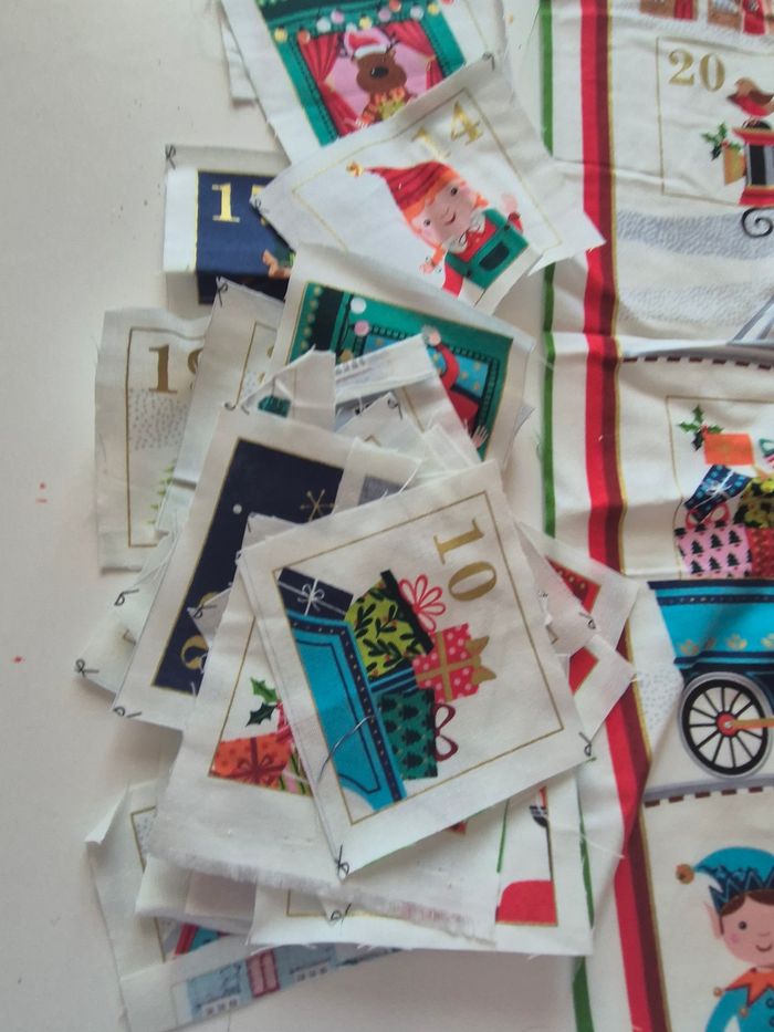 Lot de calendrier avant . Couture /tissueu - photo numéro 6