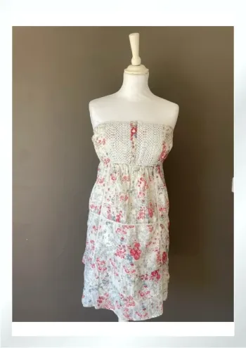 Petite robe fleurie 100% Cotton