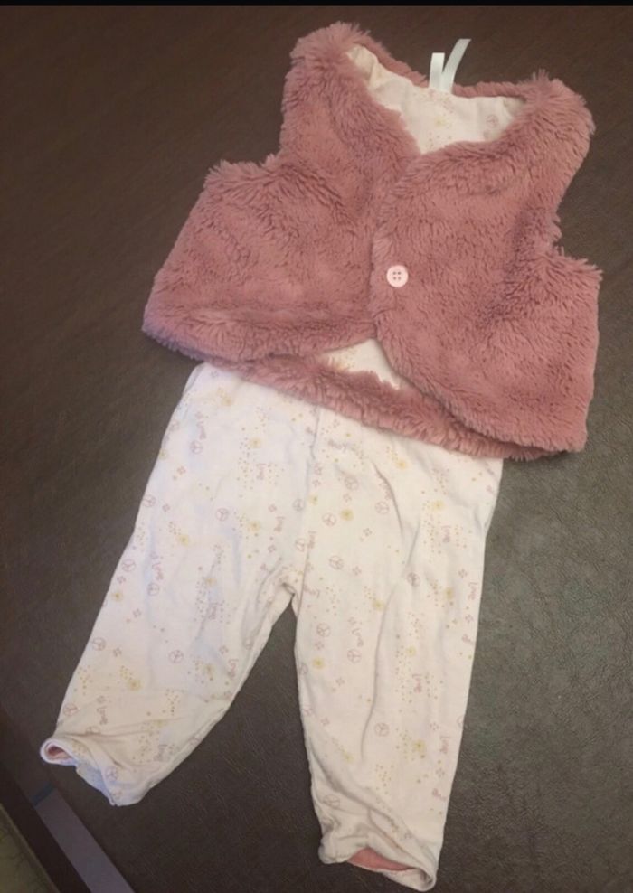 Ensemble pantalon + gilet sans manches