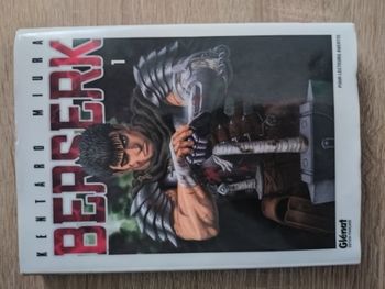 Manga Berserk tome 1 (édition française)