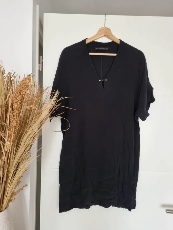 Robe noire Zara