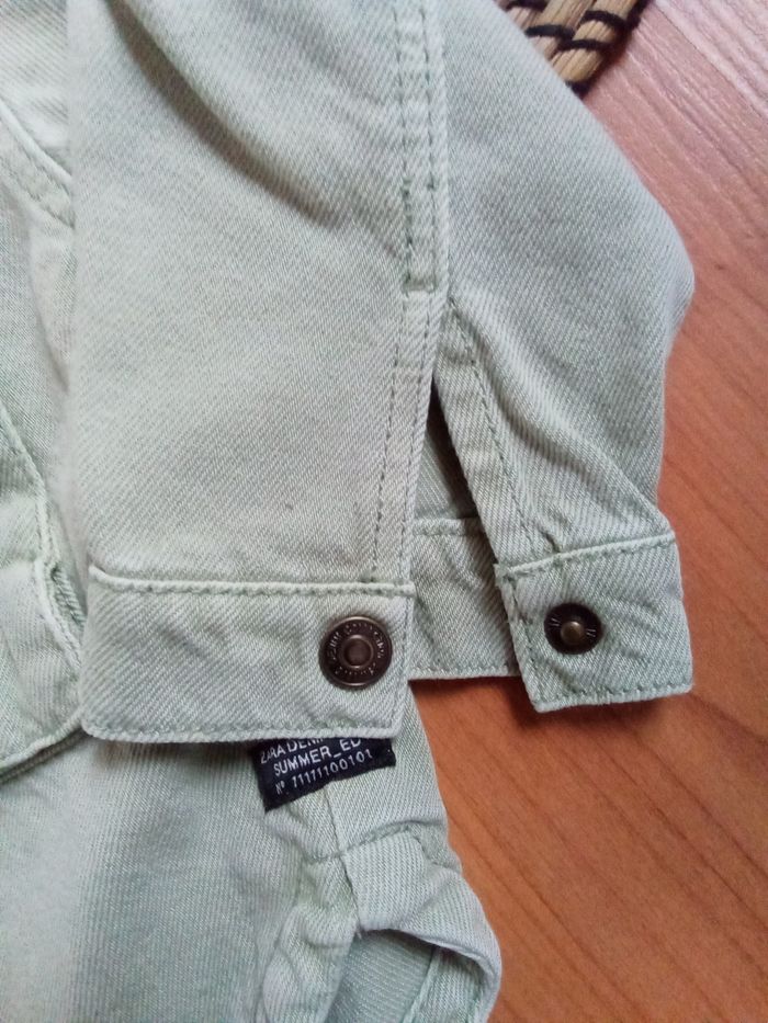 Veste kaki jean avec capuche Zara taille 12/18 mois - photo numéro 6