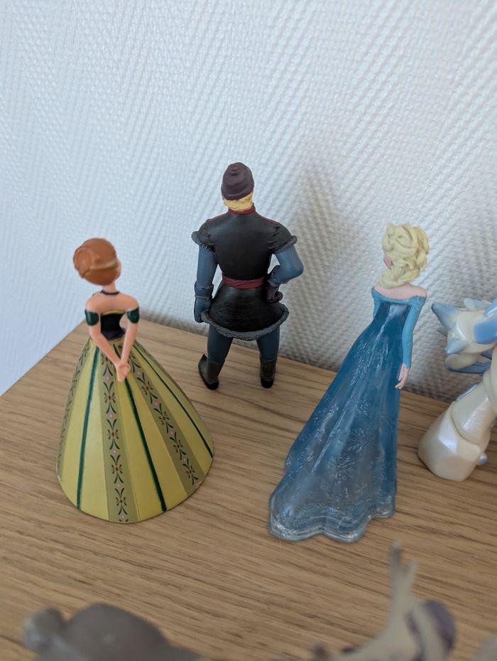 Lot de figurines Disney la reine des neiges Elsa, Anna, Kristof, Sven, Olaf et Marshmallow - photo numéro 5