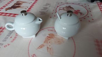 Sucrier et pot à lait