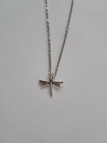 Collier libellule