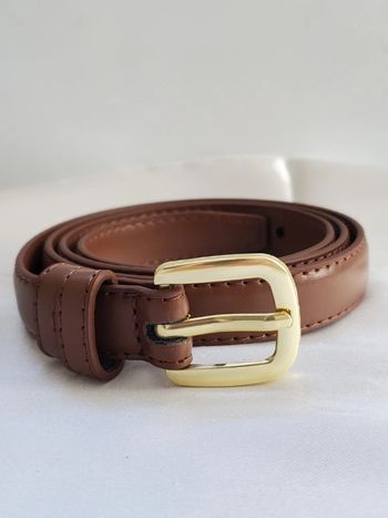 Ceinture en cuir pu Neuve très jolie 