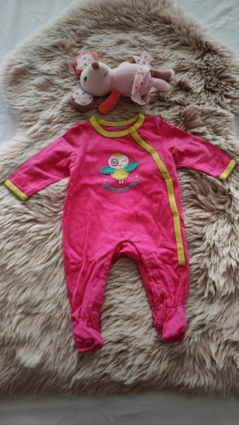 Pyjama  fin rose orchestra  1 mois