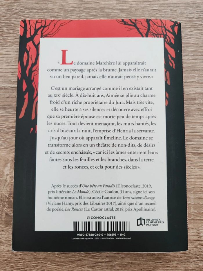 Cécile Coulon 🌸 Seule en sa demeure - photo numéro 2