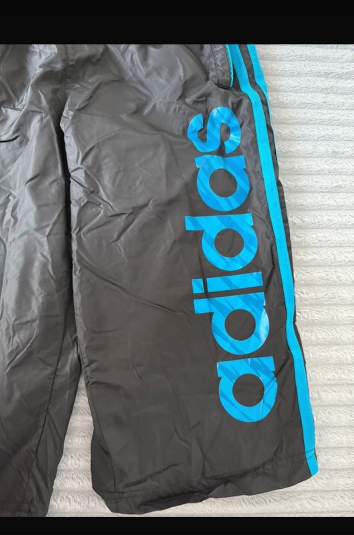 Pantacourt short Adidas taille 11/12 ans - photo numéro 2