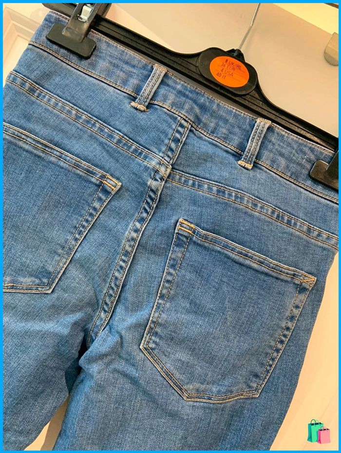 🔝 Jean skinny slim Pull & Bear bleu clair taille XS 34 en coton polyester et elasthane - photo numéro 4