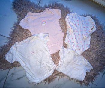 Ensemble lot bodies 6 mois fille