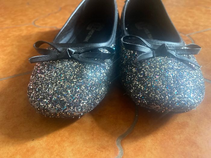Ballerines à paillettes pointure 32 - photo numéro 3