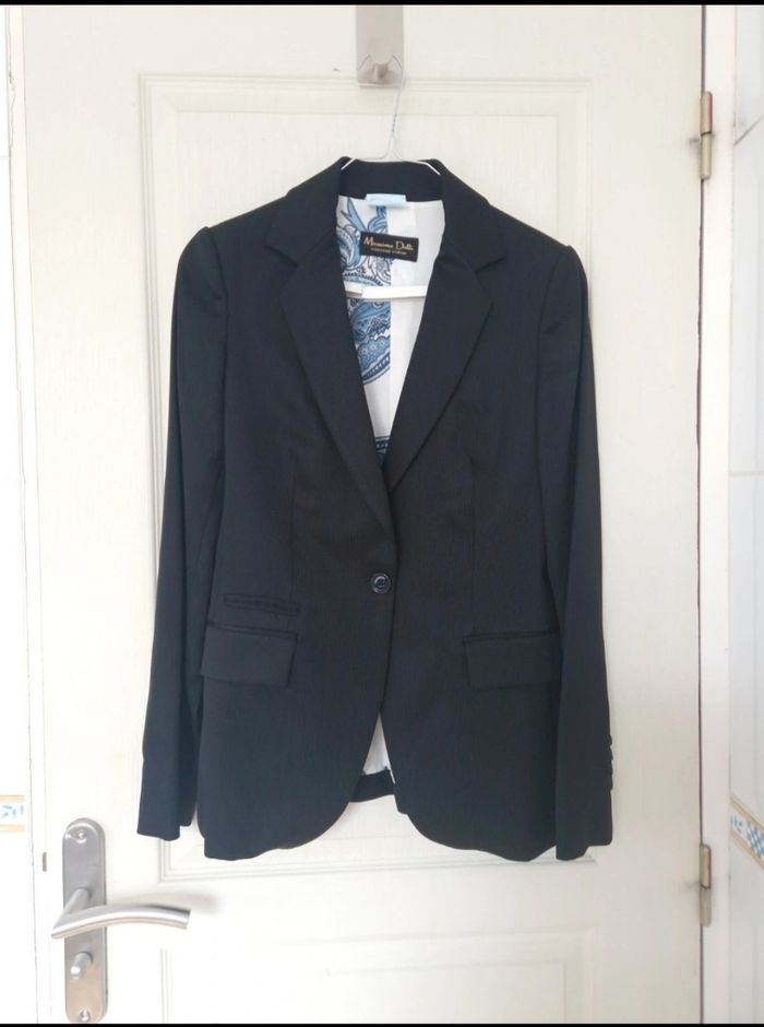 Belle ensemble tailleur veste et pantalon noir a rayure blanche femme Massimo dutti taille M/38 - photo numéro 2