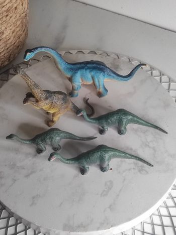 Lot dinosaures diplodocus