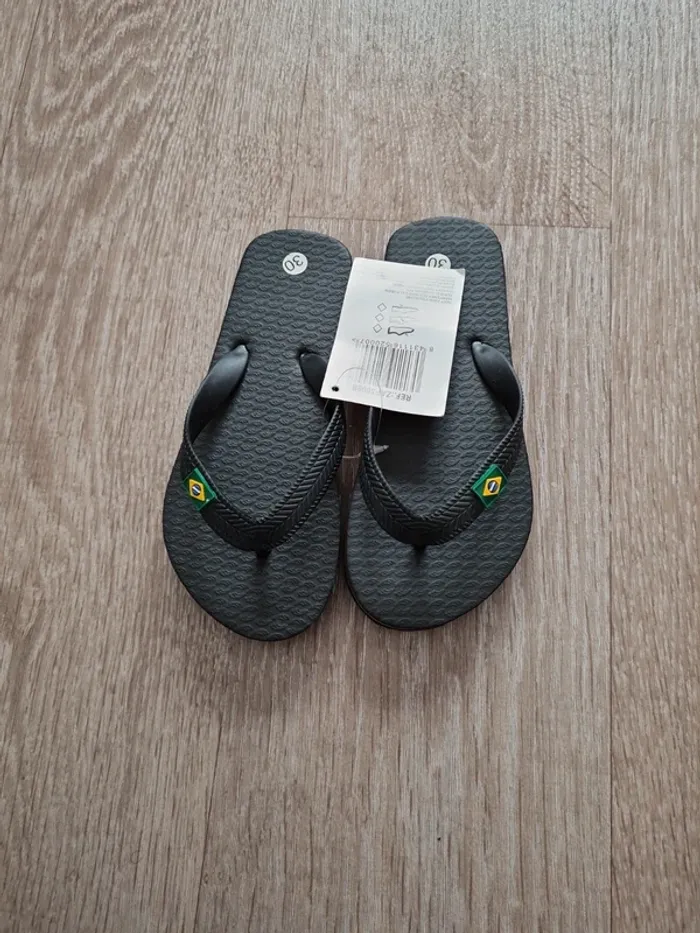 Tong taille 30