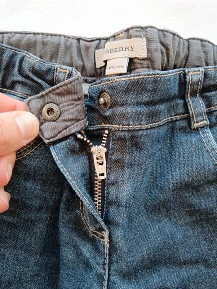 Jean Burberry 4 ans - photo numéro 5