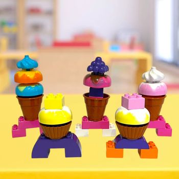 Je crée mes glaces et mes cupcakes - Lego Duplo