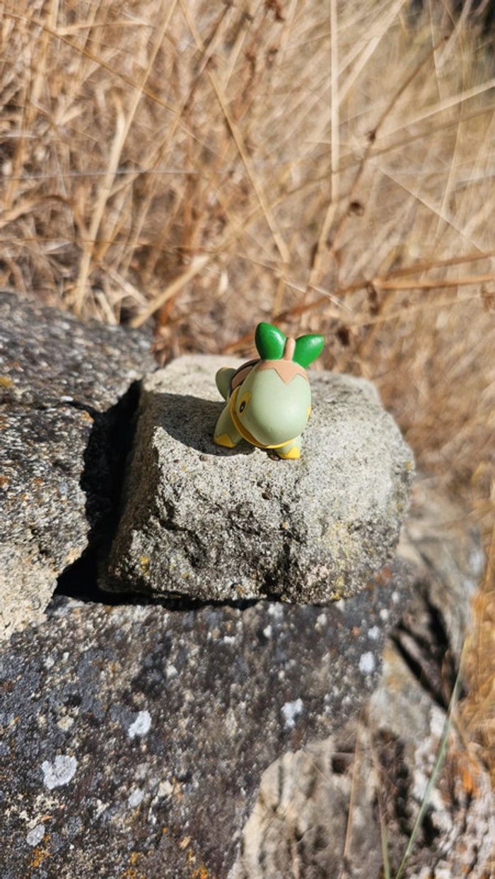 Super figurine Pokemon Nintendo finger puppet tortipouss - photo numéro 2