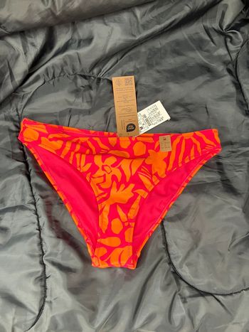 Bas de maillot de bain neuf taille M 38