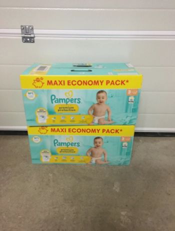 Couches Pampers premium protection taille 3
