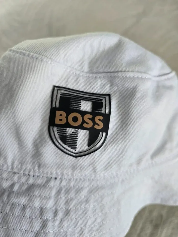 Bob chapeau Boss - photo numéro 3
