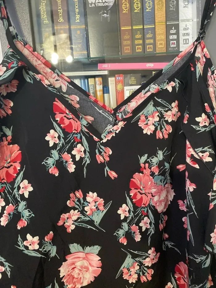 superbe robe épaule dénudée  SHEIN curve 5xl = 54 neuve - photo numéro 3
