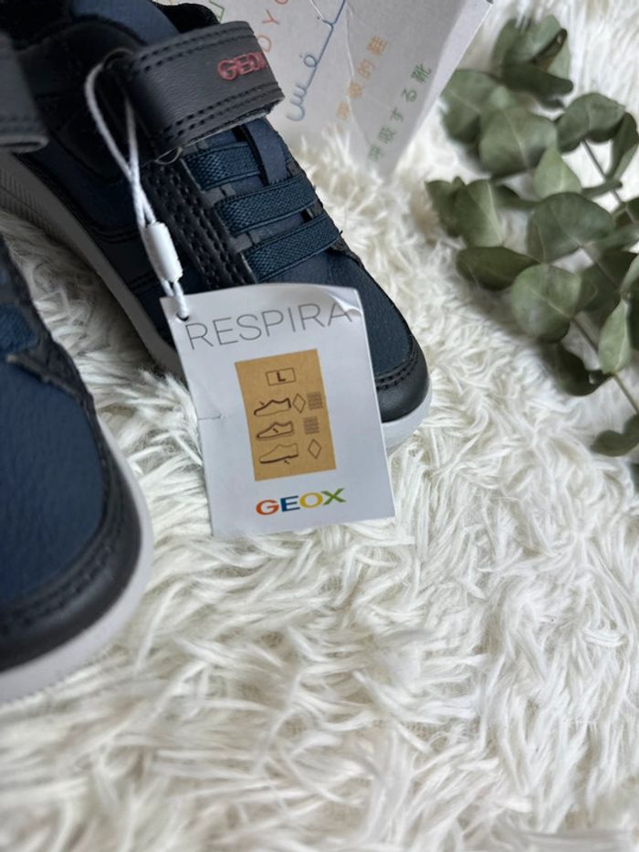 Paire de chaussures geox Azarch boy taille 24 - photo numéro 4