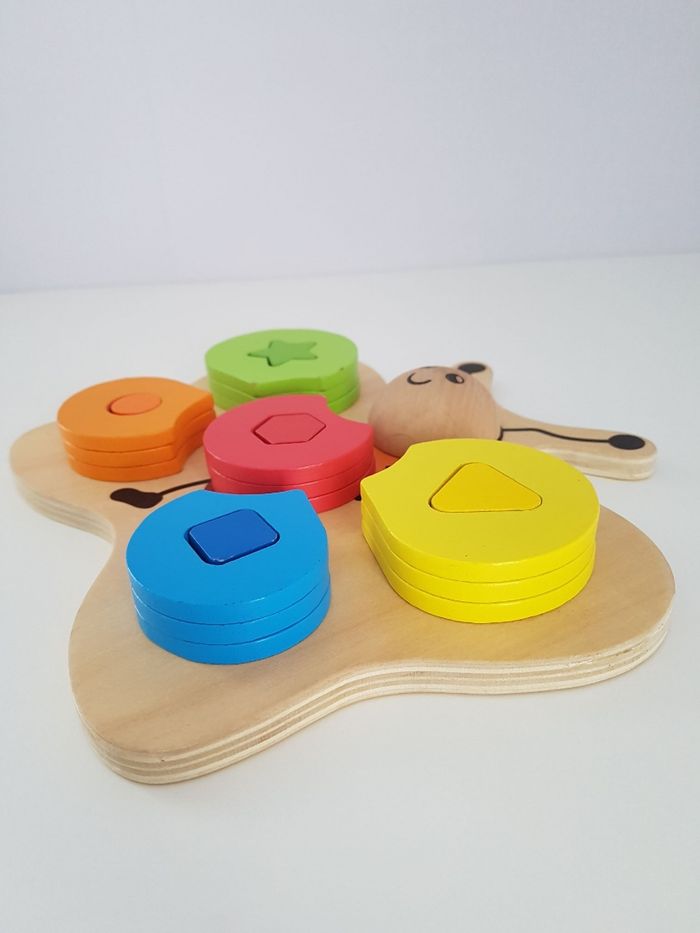 Papillon en bois formes et couleurs à emboîter - photo numéro 4