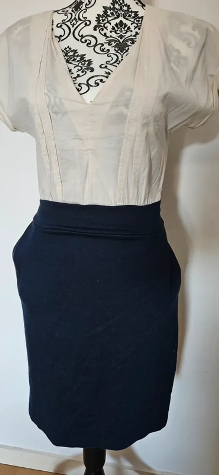 Robe cintré chic - photo numéro 2