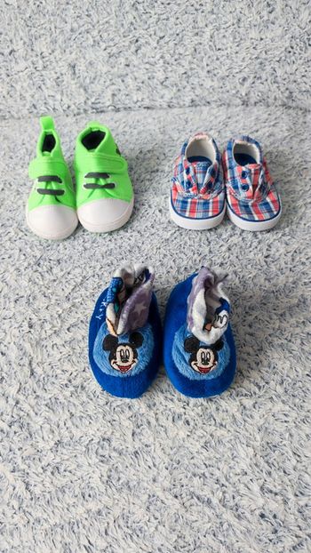 Lot Chaussures 6/9 mois