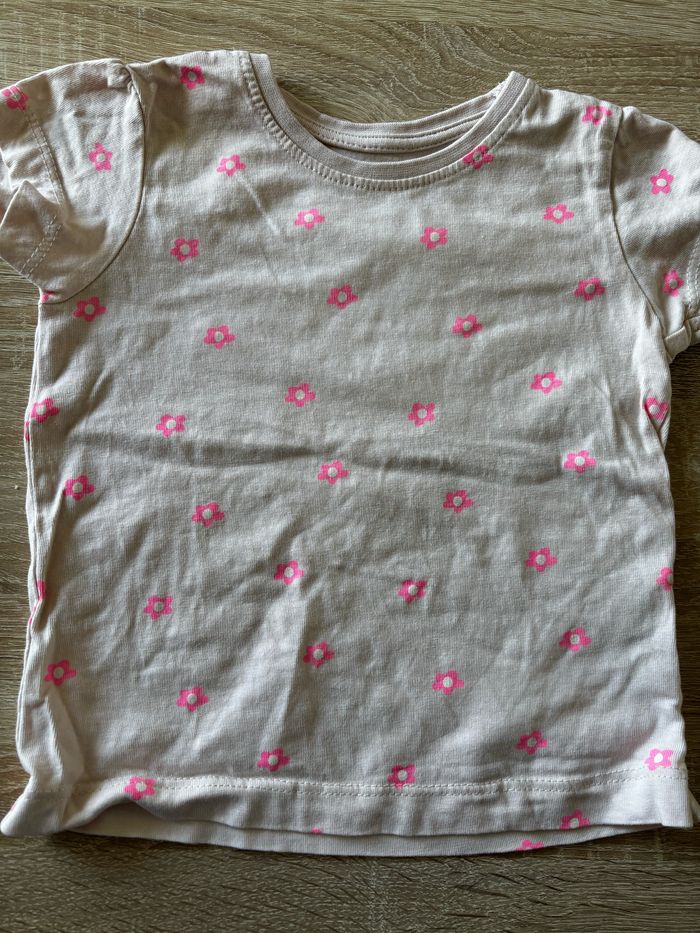 Ensemble fleurs Primark t.12m - photo numéro 2