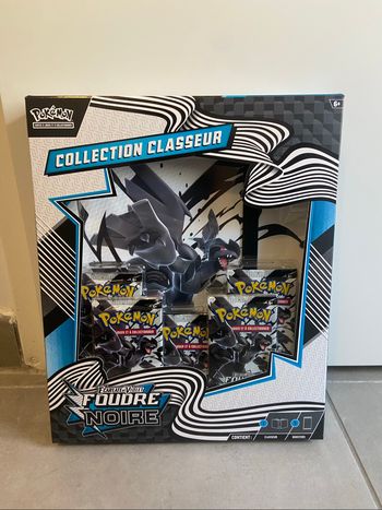 Coffret classeur Pokémon EV10.5