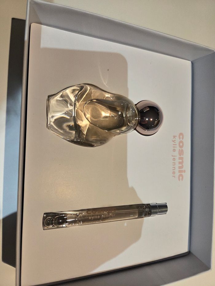 Coffret Kylie Jenner - photo numéro 3