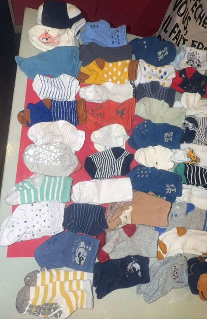 Gros lots de 50 chaussettes bébé de toutes tailles - photo numéro 5