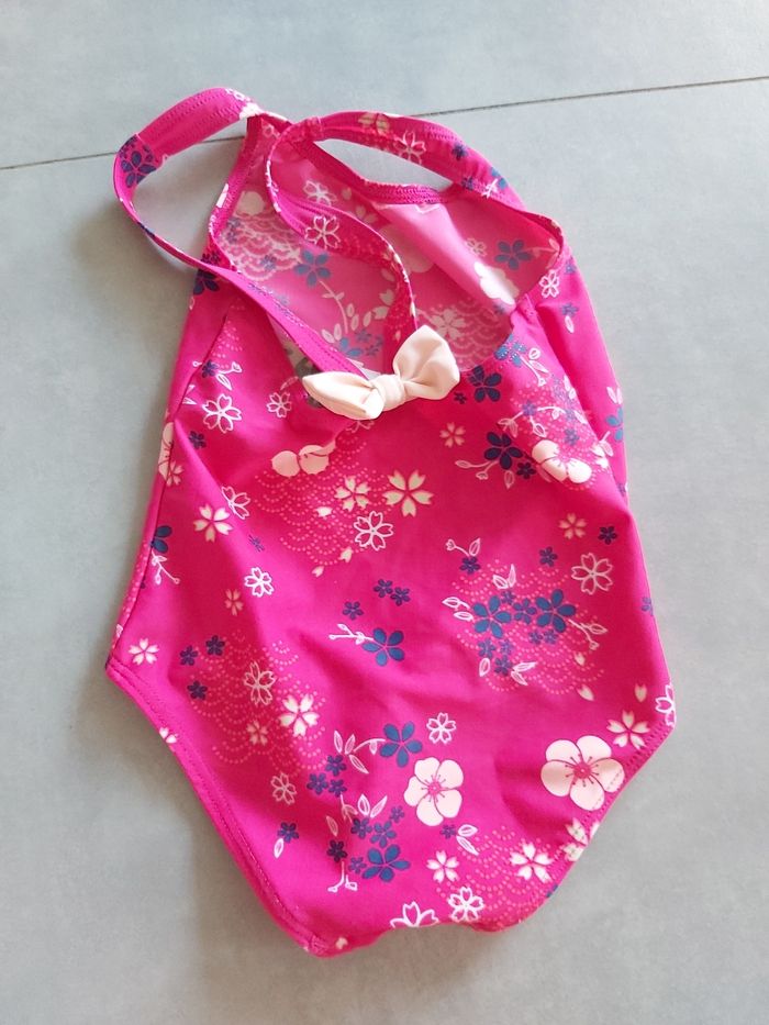 Maillot de bain 2/3 ans - photo numéro 2