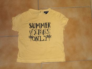 Tee shirt jaune écriture 9mois