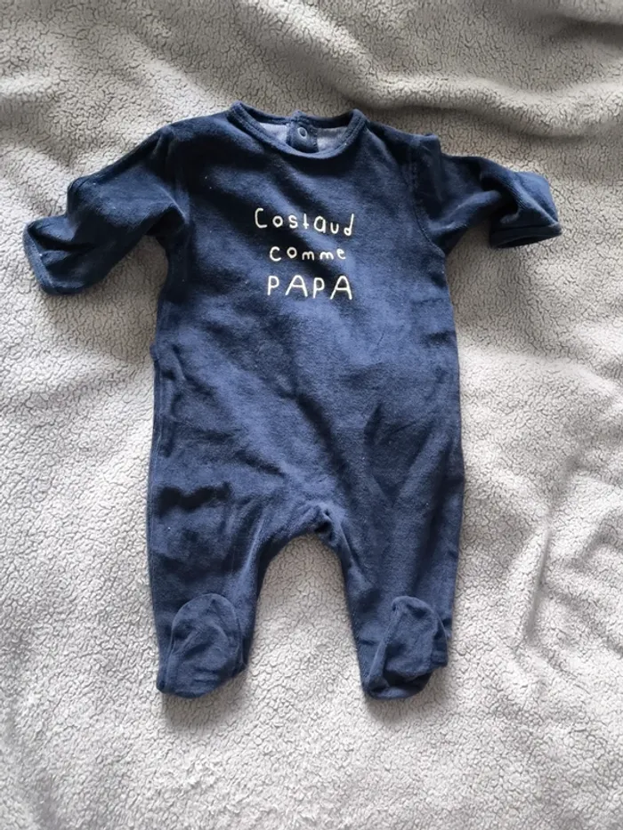 Lot de 5 pyjamas Kiabi 3 mois - photo numéro 8
