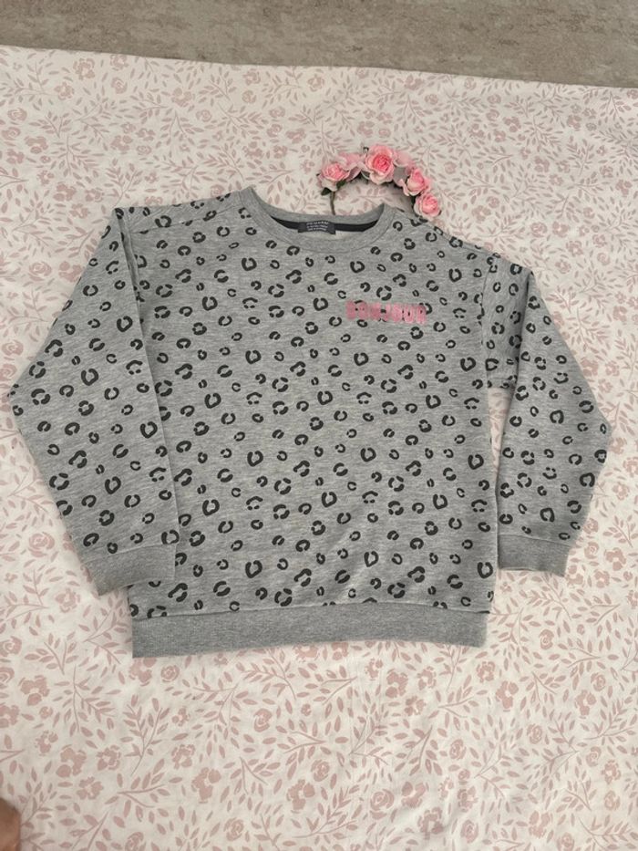 Pull chaud de primark taille 9/10 ans