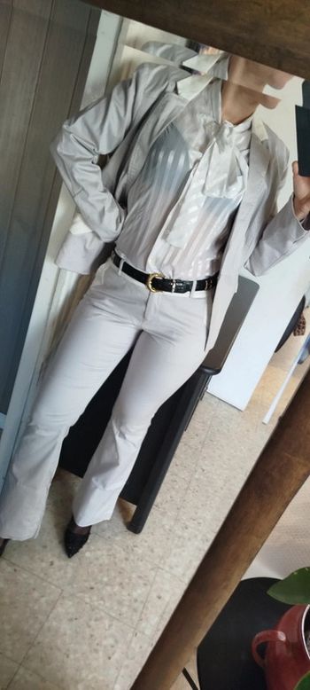 Ensemble tailleur pantalon gris et crème la city pour Morgan